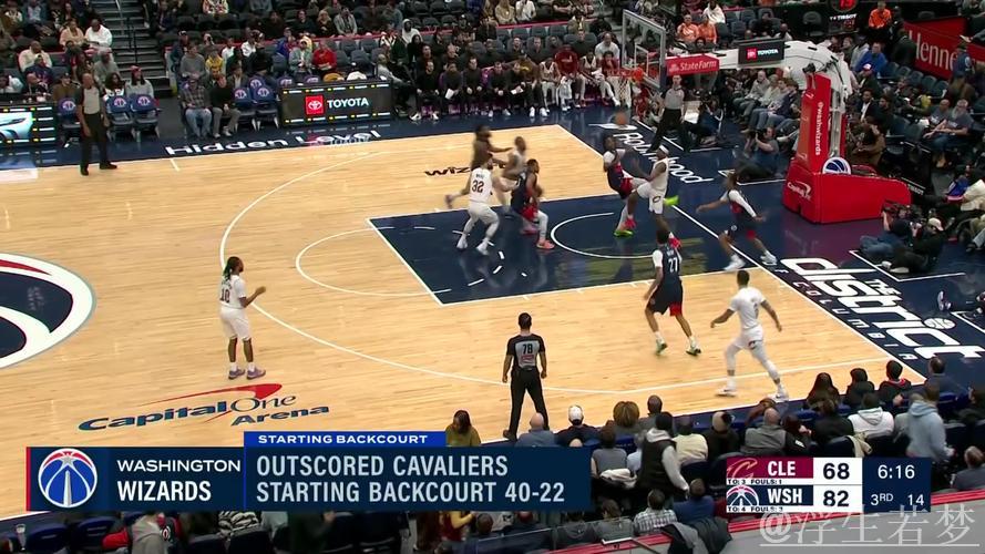 莱利滑翔空接霸气回击，奇才第三节狂飙24-6领先骑士16分