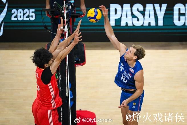 中国男排0-3不敌塞尔维亚 遭遇男排世锦赛两连败 中国男排0-3不敌塞尔维亚 遭遇男排世锦赛两连败